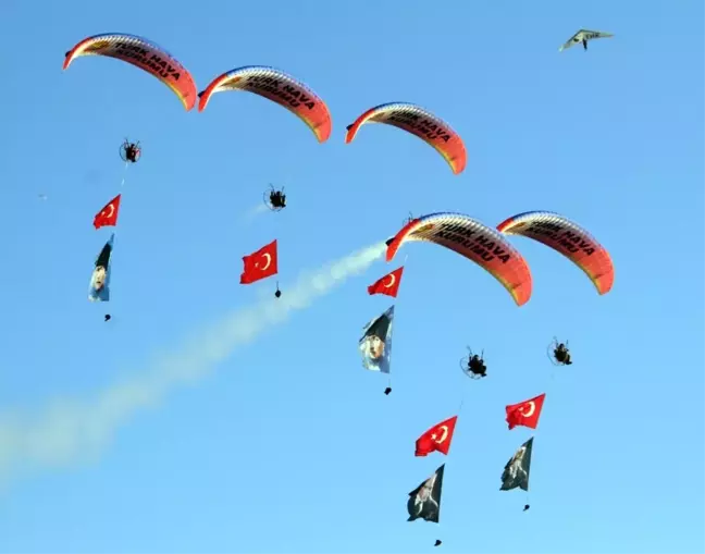 18. Ölüdeniz Hava Oyunları Festivali Nefes Kesiyor
