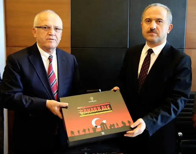 Kaymakam Karamehmetoğlu'ndan Belediyeye Veda Ziyareti