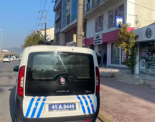 Kocaeli'de Boşanmış Eşine Bıçakla Saldırı