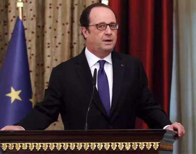 Hollande'dan Suriye Rejimine Ceza Talebi
