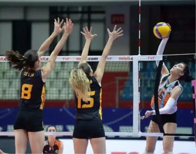 Beylikdüzü Voleybol İhtisas - Galatasaray HDI Sigorta: 0-3