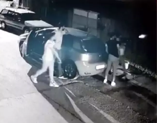 3 kadının yaralandığı silahlı saldırının şüphelileri yakalandı; saldırı anı kamerada