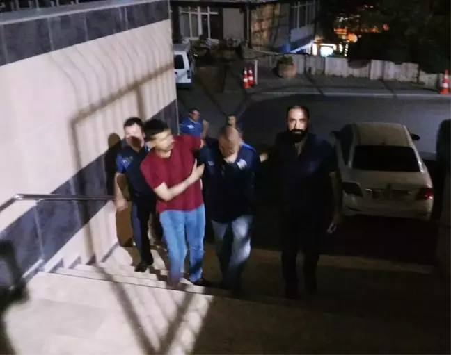 Karısına kurşun yağdırdı, silahla hastaneye girmeye çalışırken yakalandı