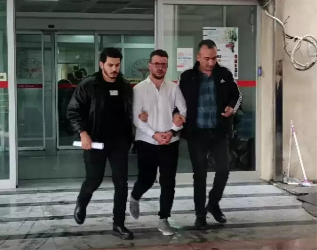 İzmir'de Müftülük Görevlisini Vuran Zanlı Tutuklandı