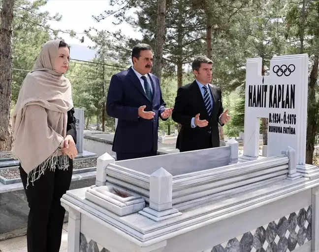 Amasya Valisi Bakan, Hamamözü'nde incelemelerde bulundu