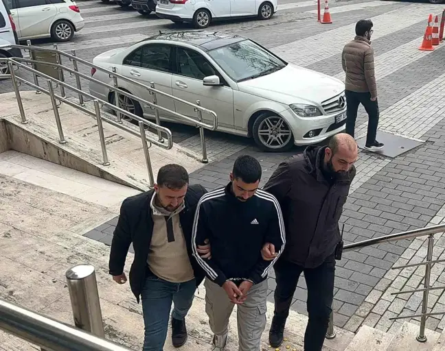 Zonguldak'ta Baba ve Kızına Çarpan Sürücü Tutuklandı