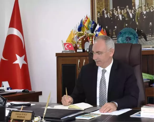 Başkan Gürşat Kale;
