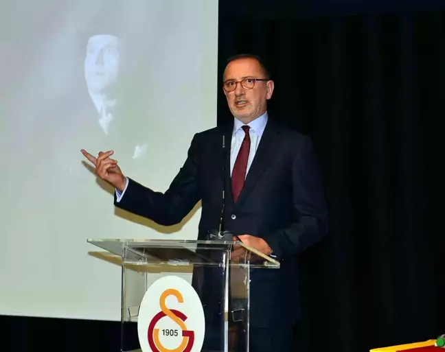 Gazeteci Fatih Altaylı hakkında sosyal medya paylaşımları gerekçesiyle soruşturma başlatıldı