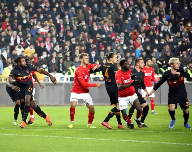 Galatasaray ile Sivasspor 32. randevuda