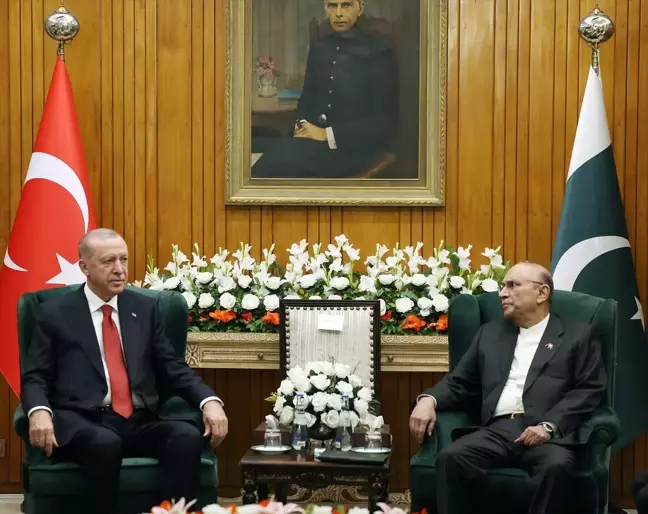 Cumhurbaşkanı Erdoğan, Pakistan Cumhurbaşkanı Zerdari ile Görüştü