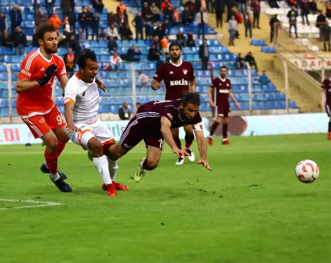 Adanaspor ile Elazığspor Yenişemedi