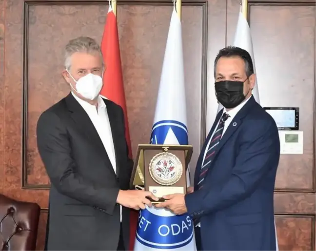 ESAD'dan İZTO Başkanına ziyaret