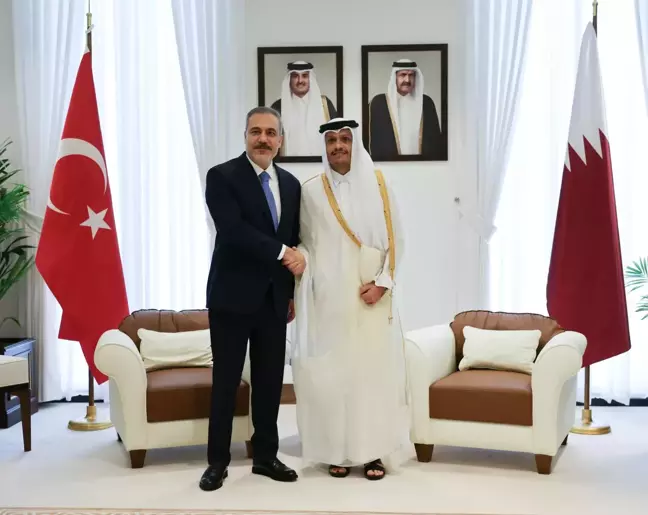Hakan Fidan, Katar'da Dışişleri Bakanı ile Görüştü
