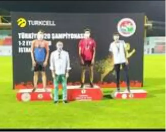 Kütahyalı sporcular U20 Türkiye Şampiyonası'ndan 4 madalyayla döndü