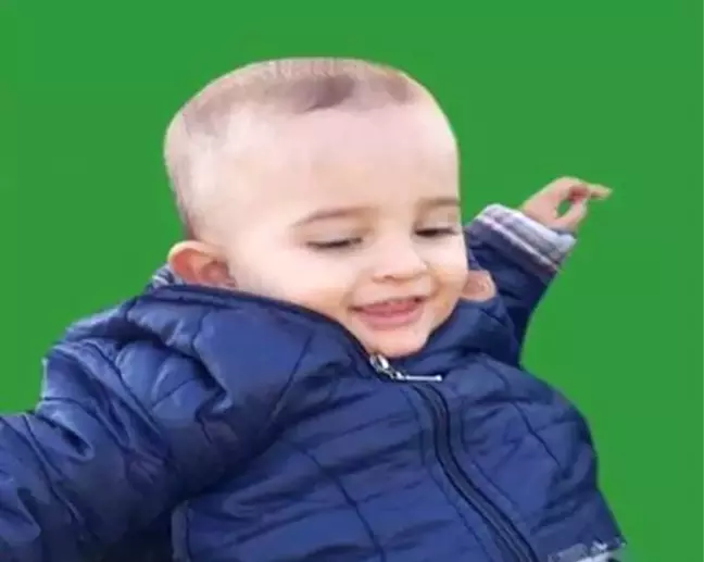 Minik Ayaz Feci Kazada Hayatını Kaybetti