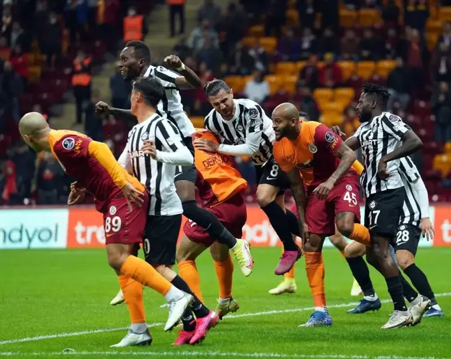 Spor Toto Süper Lig: Galatasaray: 2 Altay: 2 (Maç sonucu)