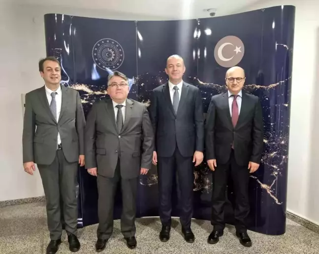 Zonguldak Bülent Ecevit Üniversitesi Rektörü Türkiye Uzay Ajansı Başkanı ile Görüştü