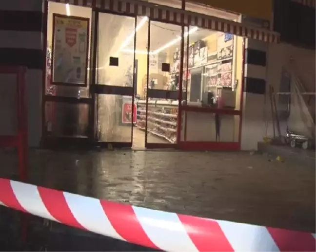 Eyüp'te Markete Molotofkokteyli Atıldı