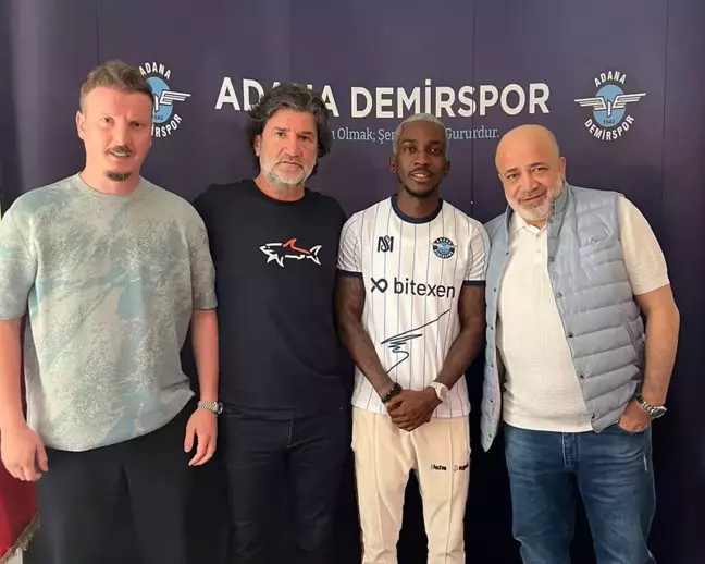 Adana Demirspor, Henry Onyekuru'yu satın alma opsiyonuyla kiraladı