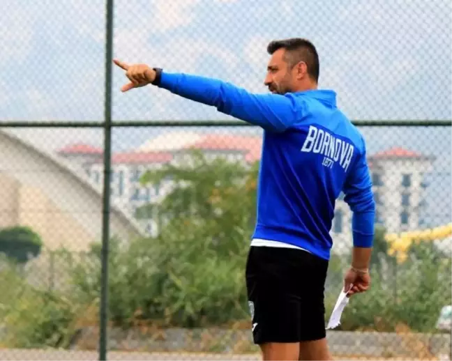 Bornova 1877 Spor Kulübü Teknik Direktörü Gürkan Ferhatoğlu, Karaköprü Belediyespor maçıyla ilgili açıklamalarda bulundu