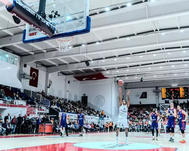 Aliağa Petkimspor, Bahçeşehir Koleji'ne 88-92 Mağlup Oldu