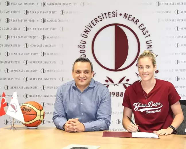 Kim Mestdagh, Yakın Doğu Üniversitesi'nde