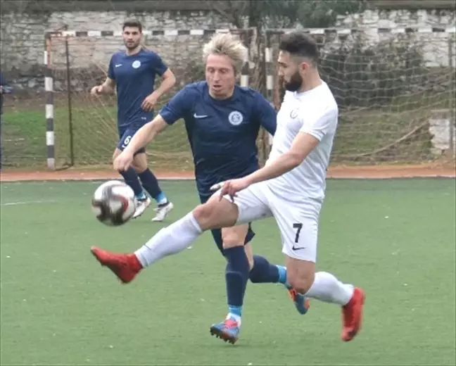 Futbol: Spor Toto Bal