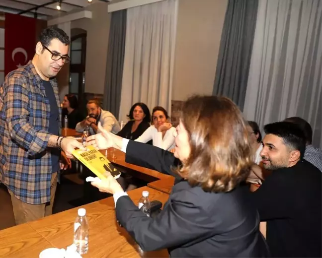 Enver Aysever ile 'yazı akademisi'nin ilk dönemi başladı