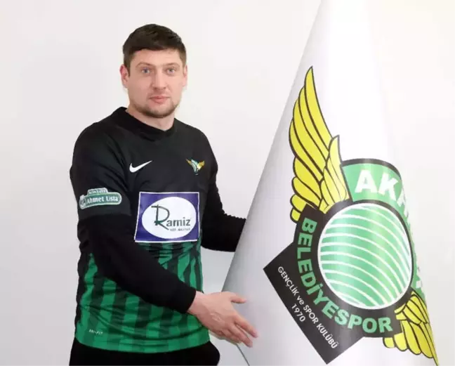 T.m. Akhisarspor, Seleznyov'u Kadrosuna Kattı