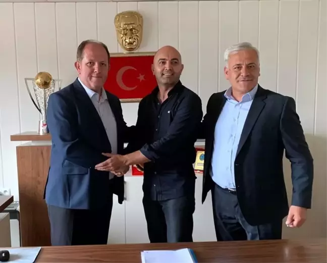 Bayburt Özel İdare Sporun yeni teknik direktörü Metin İlhan oldu