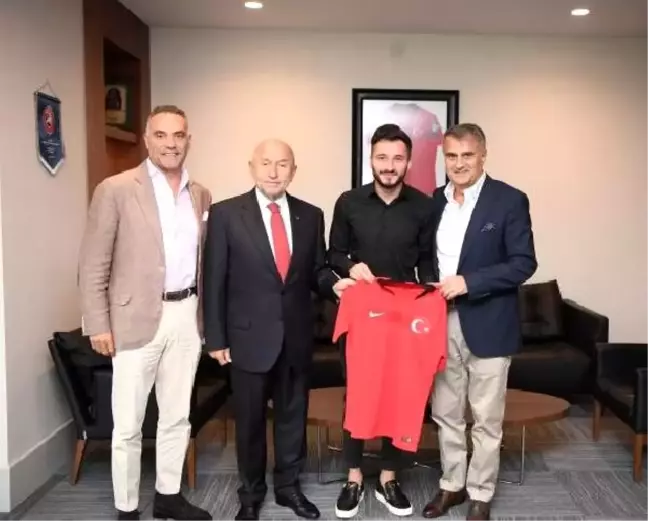 Enver Cenk Şahin'den TFF Başkanı Nihat Özdemir'e ziyaret