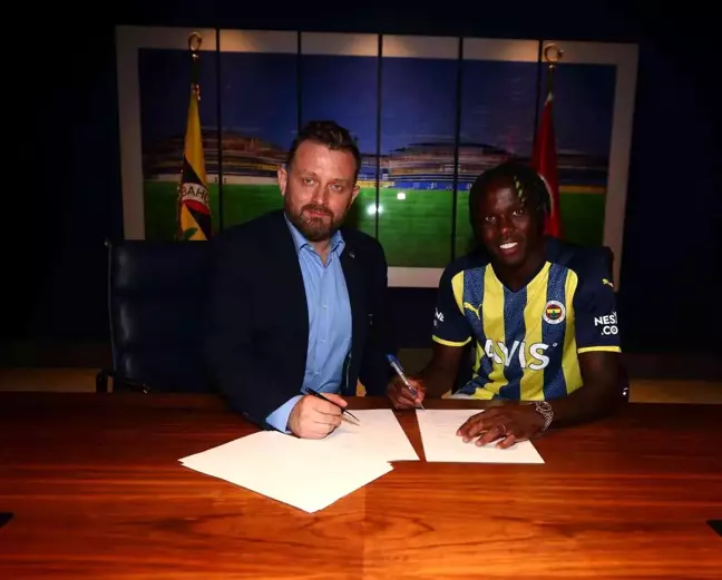 Fenerbahçe, Bruma'yı satın alma opsiyonuyla kiraladı