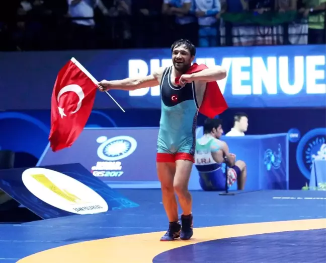 Atakan Yüksel, Dünya Üçüncüsü Oldu