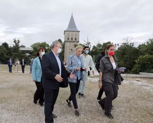 Rotahane ekibi Sağlık ve İmaret Müzeleri ile Edirne Sarayı'nı ziyaret etti