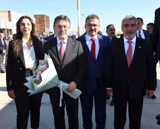 Tarım ve Orman Bakanı İbrahim Yumaklı, Iğdır'da