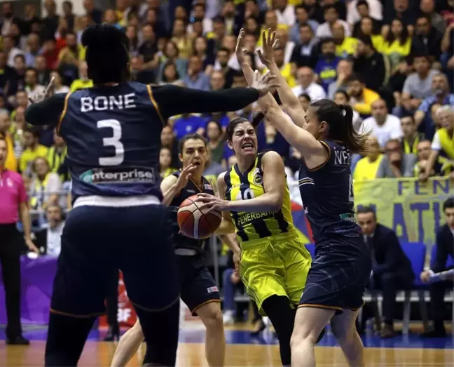 Kadınlar Basketbol Ligi'nde Şampiyon Fenerbahçe