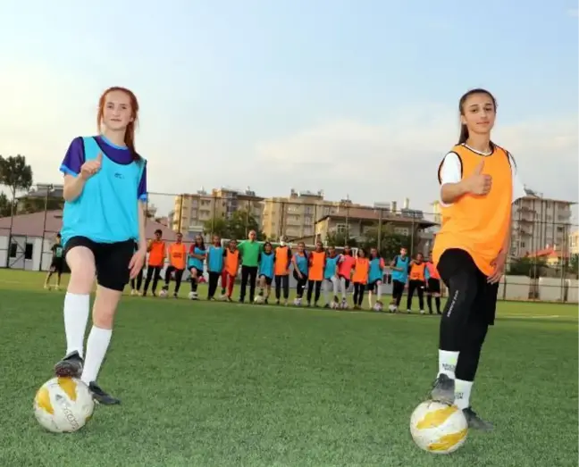 SPOR Ailelerinin karşı çıktığı kadın futbol takımının oyuncuları 3'üncü lige hazırlanıyor