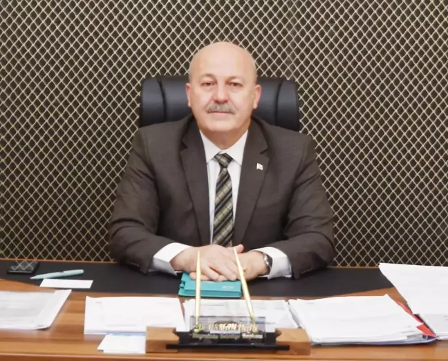 Hayrabolu Belediye Başkanı İnan, Muhtarlar Günü'nü kutladı