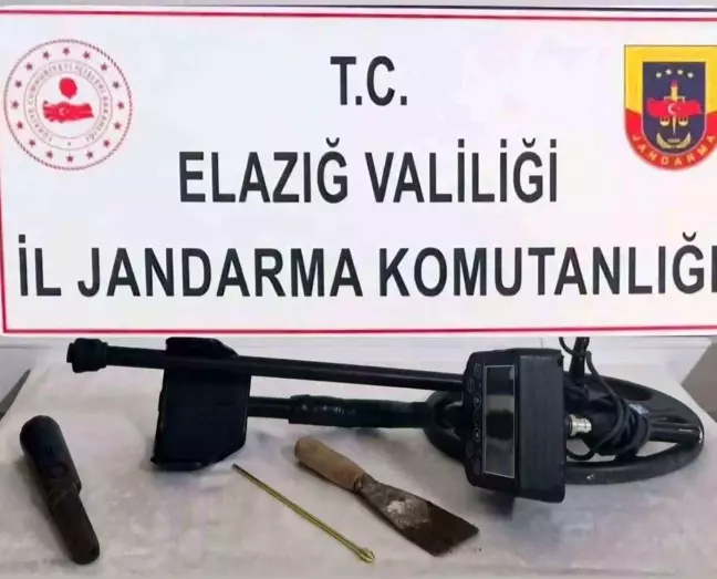 Elazığ'da Kaçak Kazı Yapan İki Şüpheli Yakalandı