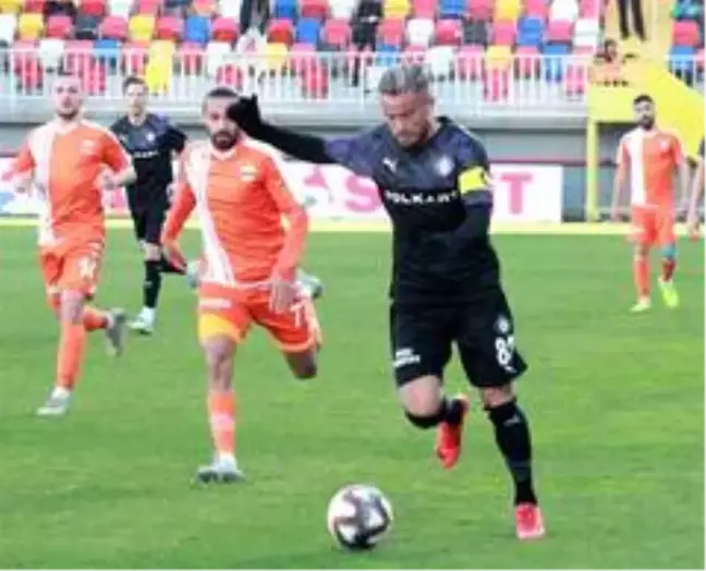 Özgür Özkaya: