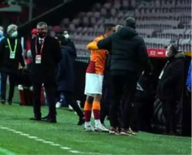 Galatasaray'ın genç futbolcusu Bartuğ Elmaz'ın büyük şanssızlığı