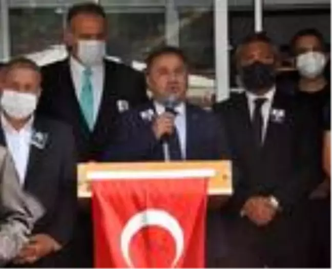 Son dakika haberi... Hayatını kaybeden İSTAÇ Genel Müdürü Canlı toprağa verildi