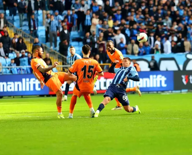 Trendyol Süper Lig: Adana Demirspor: 0 Başakşehir: 0 (Maç devam ediyor)