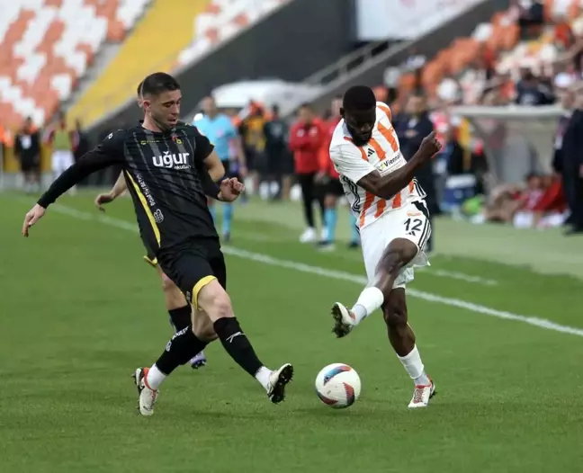 Adanaspor, İstanbulspor'a 2-0 Mağlup Oldu