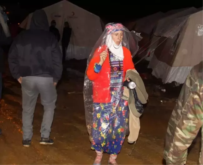 Çanakkale'deki Depremin Yaraları Sarılıyor