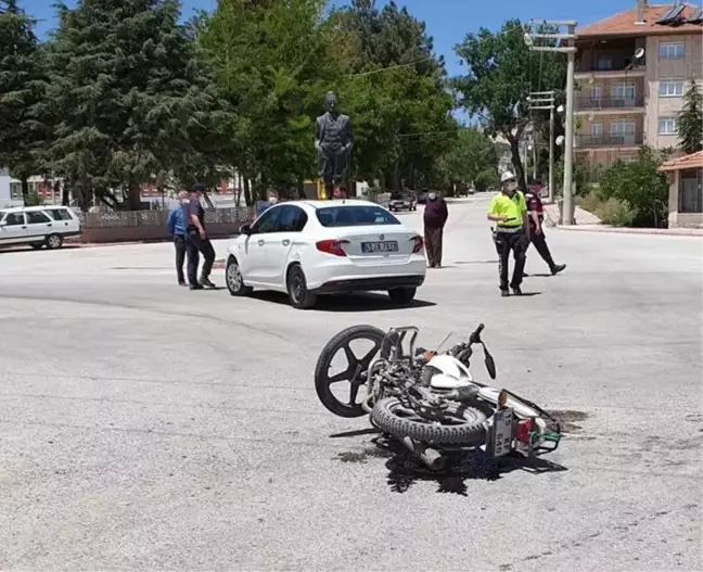 Burdur'da otomobille motosiklet çarpıştı: 1 yaralı