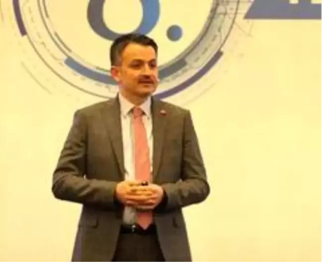 Bakan Pakdemirli'den İmralı Adası'ndaki yangın açıklaması