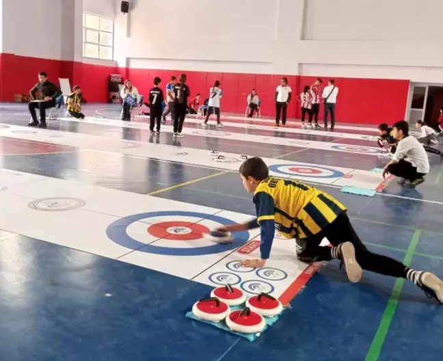 Sofular İlkokul ve Ortaokulu Floor Curling İl Finallerinde Başarı Sağladı