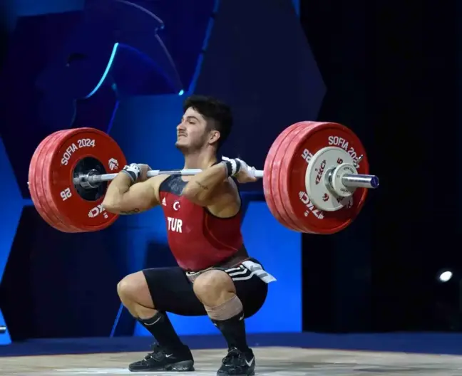 Muhammed Furkan Özbek, Paris 2024 Olimpiyat Oyunları'nda Türkiye'yi temsil edecek