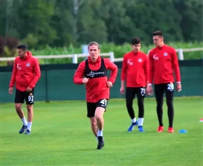Eskişehirspor'un yıldızı için Beşiktaş ve Galatasaray nabız yokladı